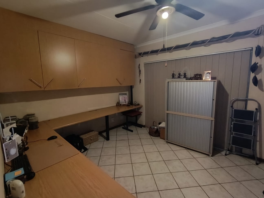 4 Bedroom Property for Sale in Cashan North West